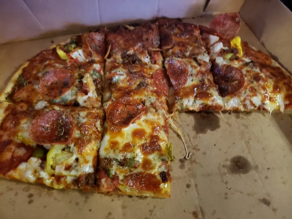 Chicken Yancy Pizza