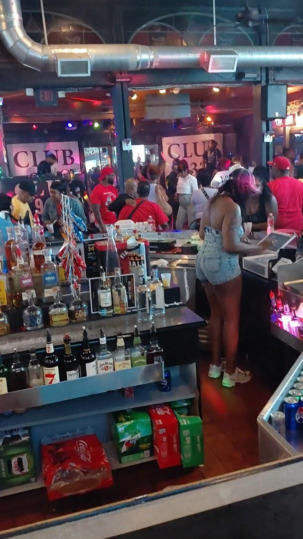 937 Bar & Grill